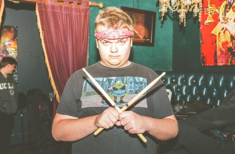 Nicholas 3